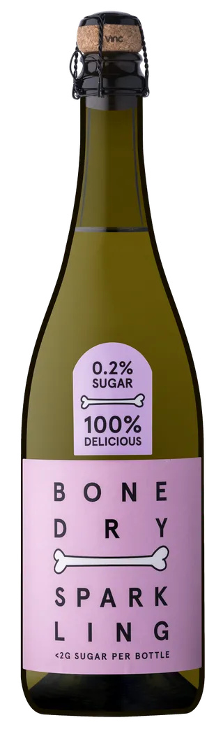 Botella de CW Wines Bone Dry Sparkling NV